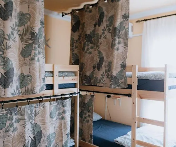 Dormitory Room Female only